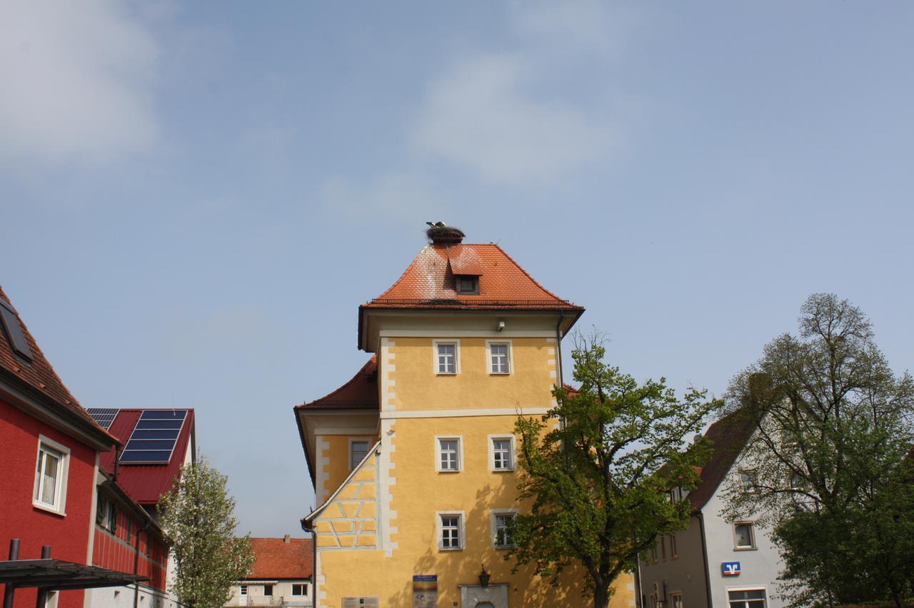 Schwarzer Adler - Hotel Garni Ipsheim Dış mekan fotoğraf